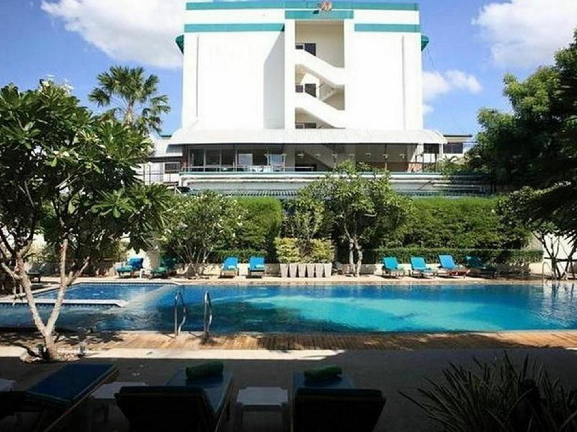 River Inn Kancsanaburi Kültér fotó